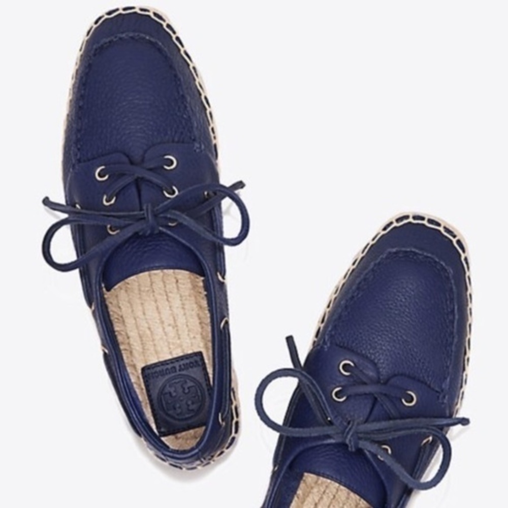 New Tory Burch Navy Blue Sea Skipper Boat‎ Shoes Size 6